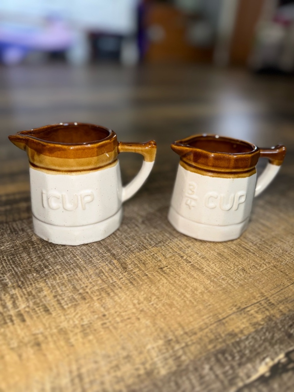 Vintage Ceramic Measuring Cups